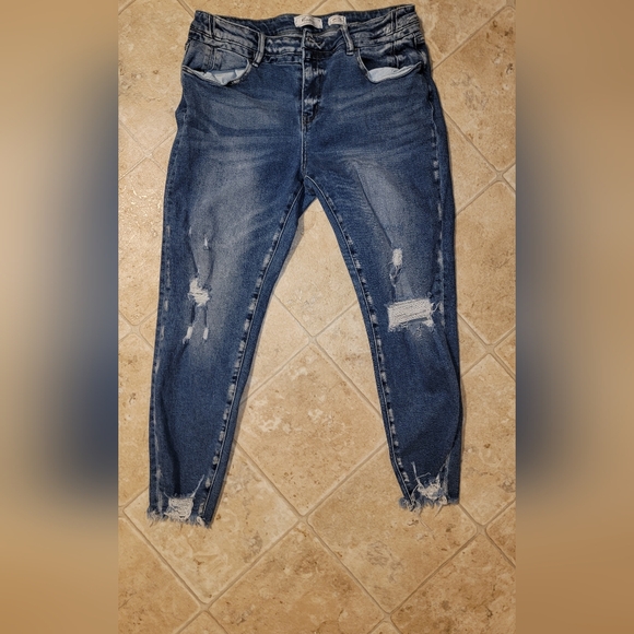 KanCan Jeans - Picture 1 of 5